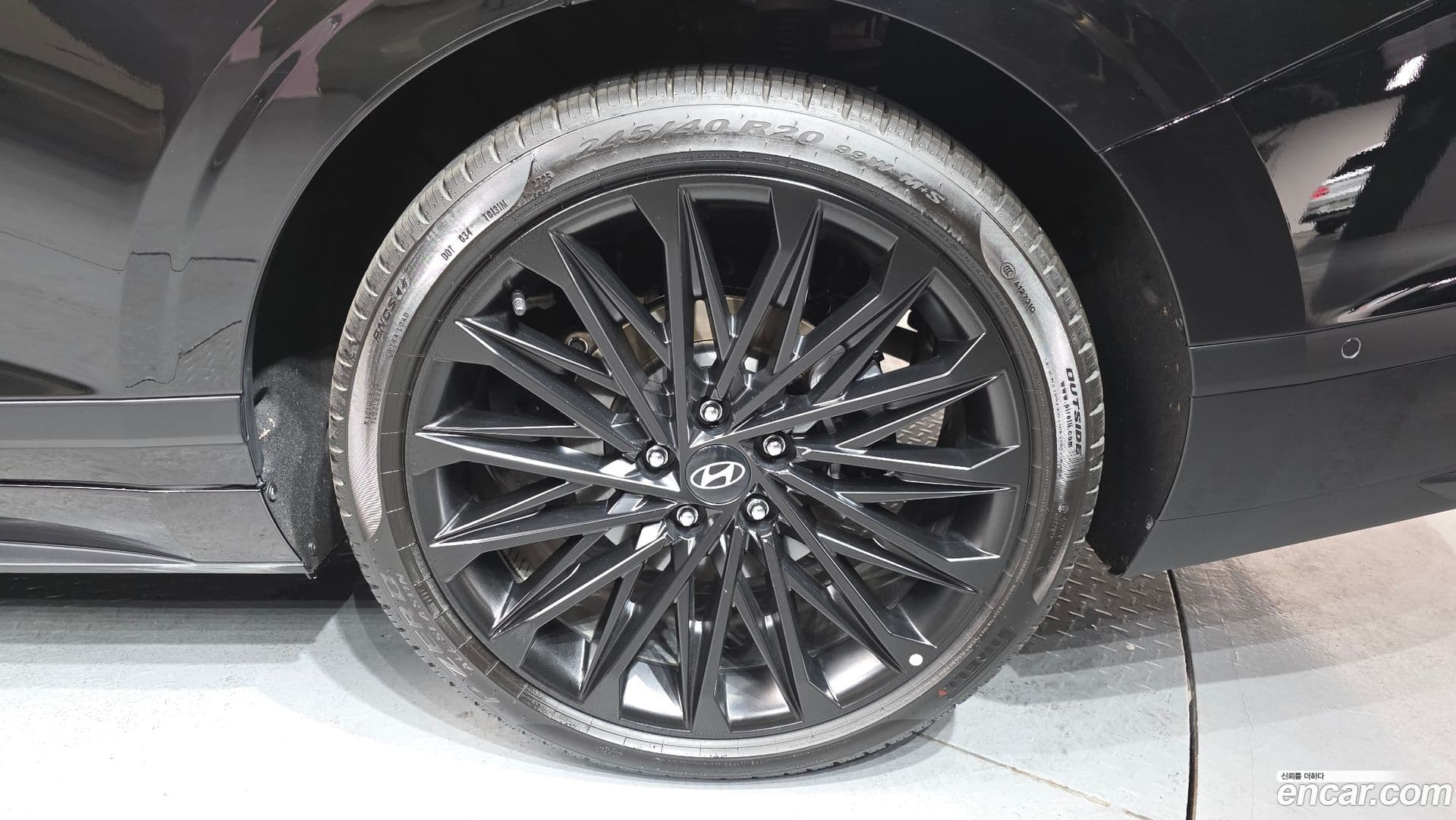 Main__Slider__Photo:Grandeur Hyundai 2025.11-4