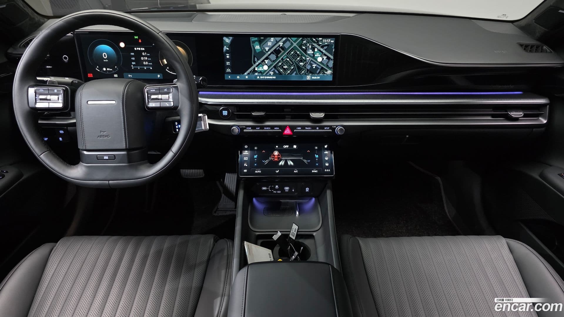 Main__Slider__Photo:Grandeur Hyundai 2025.11-6