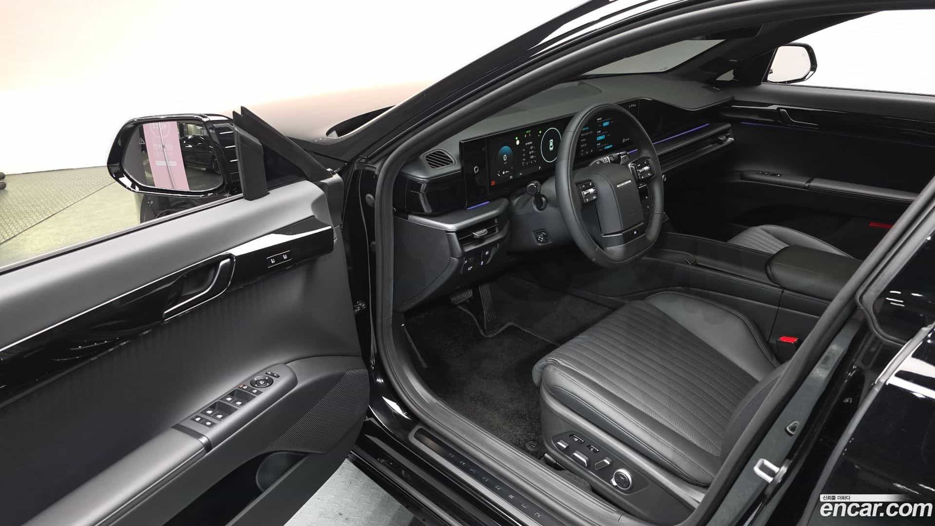 Grandeur Hyundai 2025.11-INNER-010