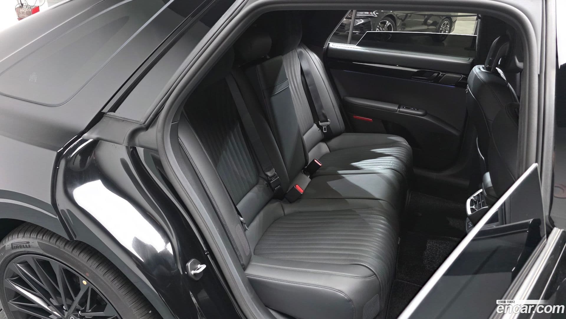 Main__Slider__Photo:Grandeur Hyundai 2025.11-10