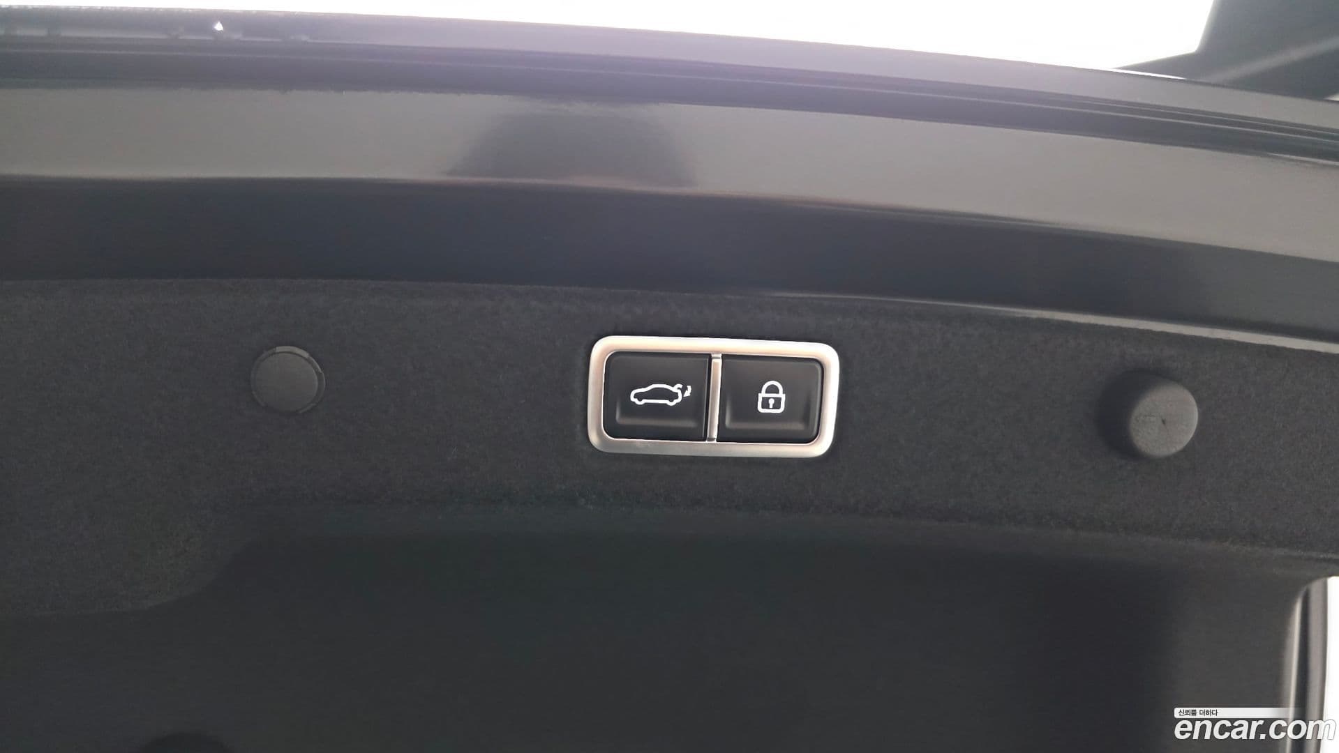 Main__Slider__Photo:Grandeur Hyundai 2025.11-19