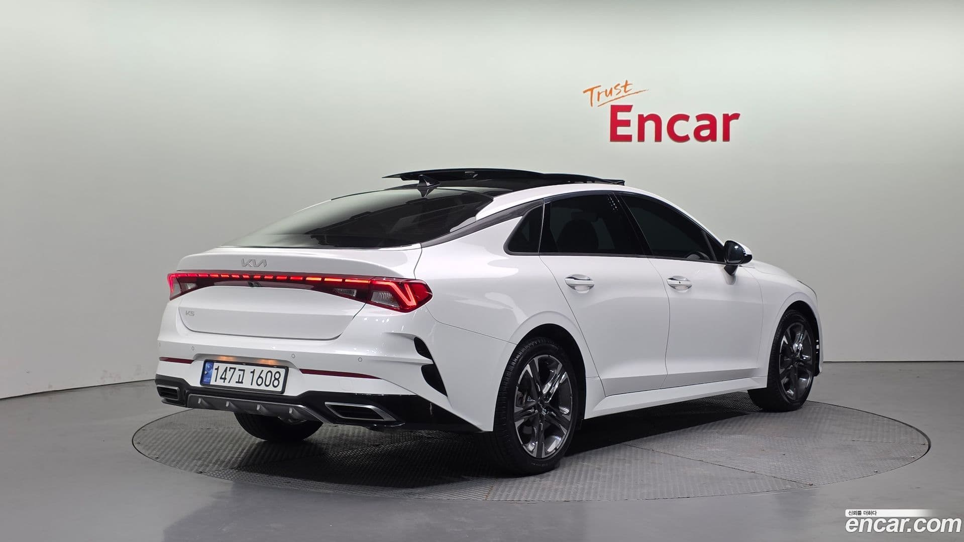 Main__Slider__Photo:K5 Kia 2023.5-1