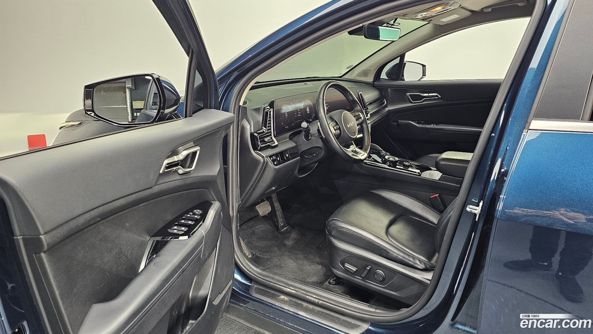 Main__Slider__Photo:Sportage Kia 2022.0-9