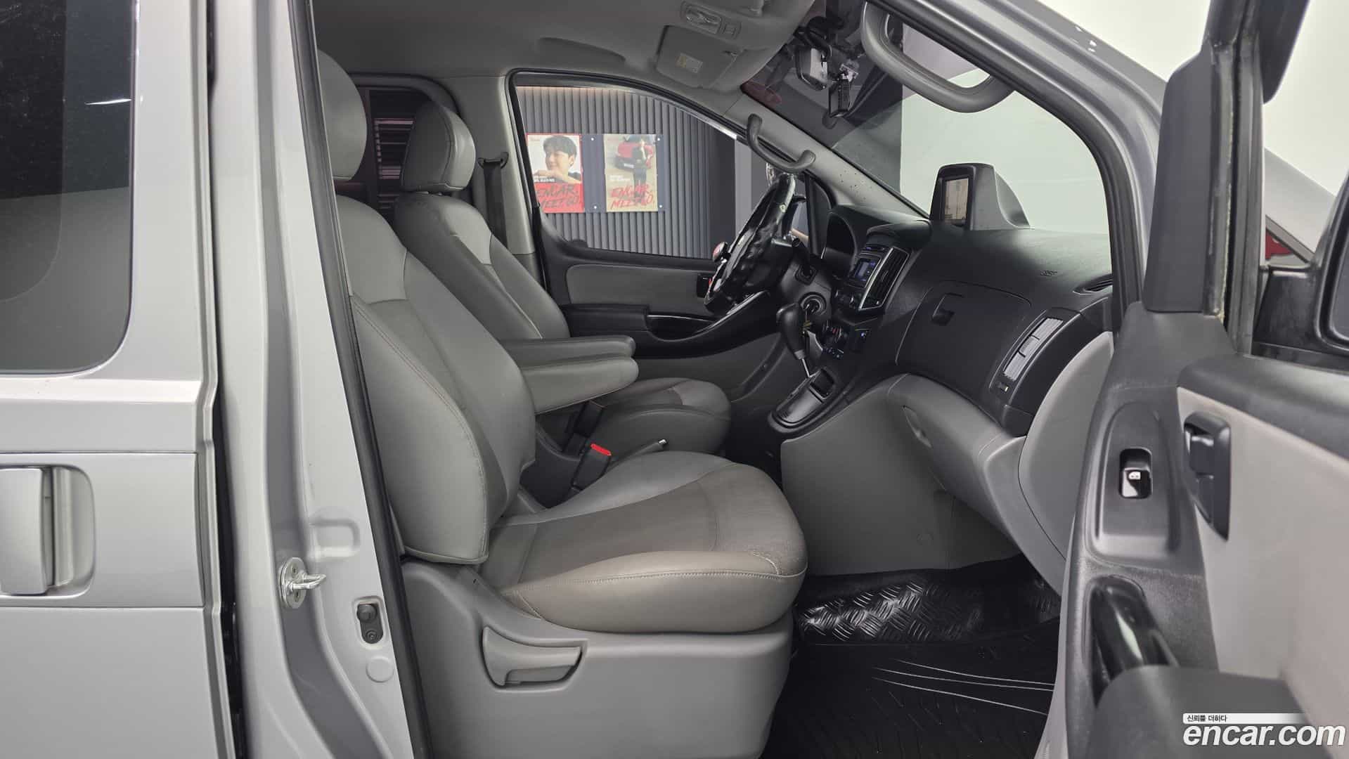 Starex Hyundai 2016.5-OPTION-015