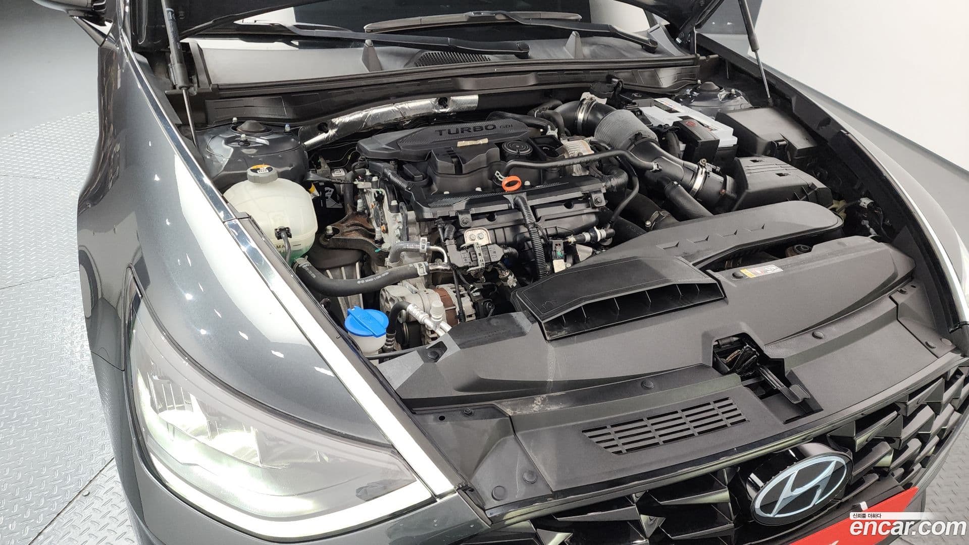 Main__Slider__Photo:Sonata Hyundai 2019.9-5