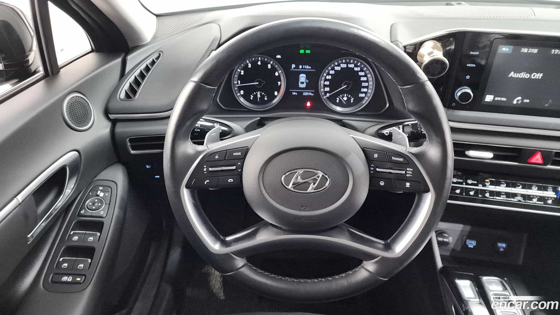 Sonata Hyundai 2019.9-OPTION-017