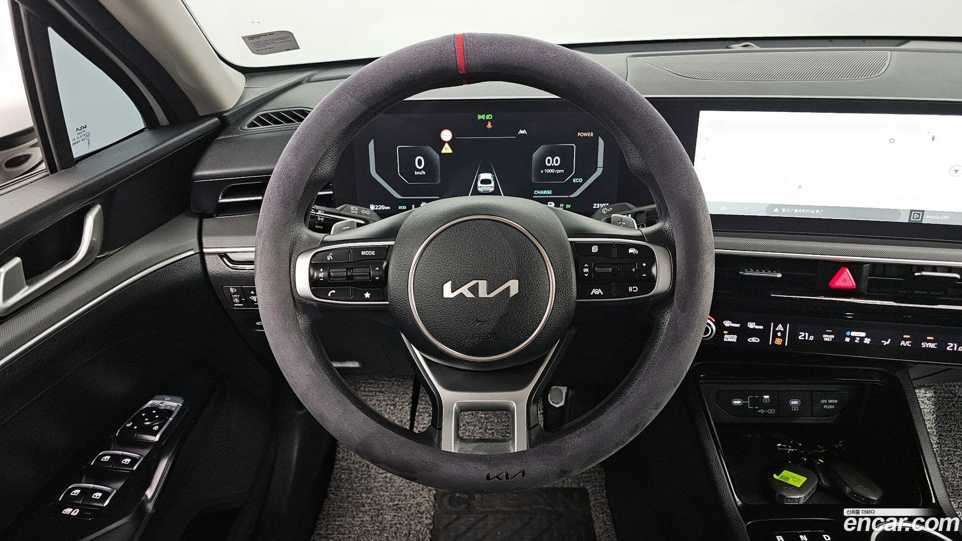 Main__Slider__Photo:K5 Kia 2024.9-12