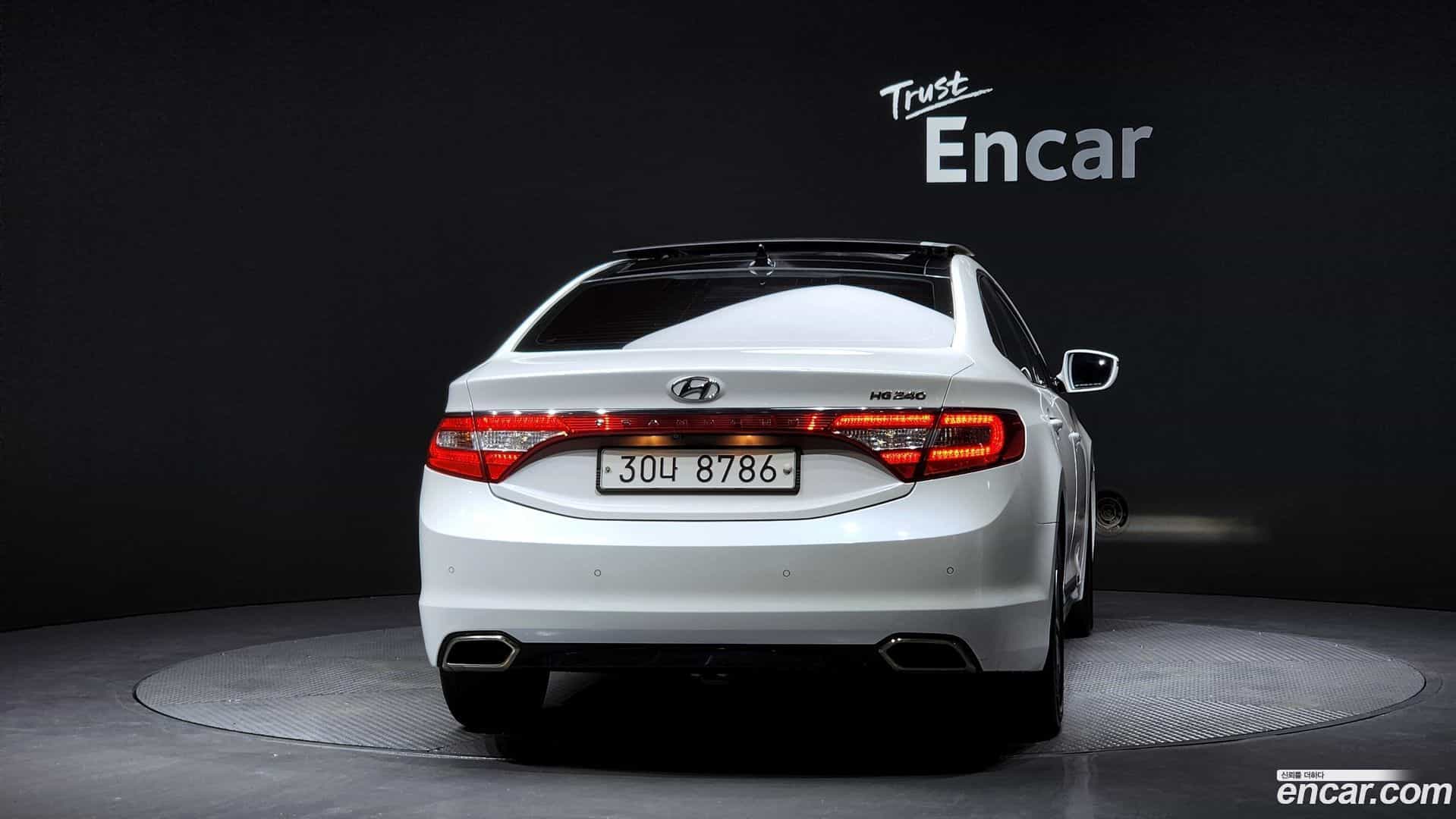 Grandeur Hyundai 2015.4-OUTER-004