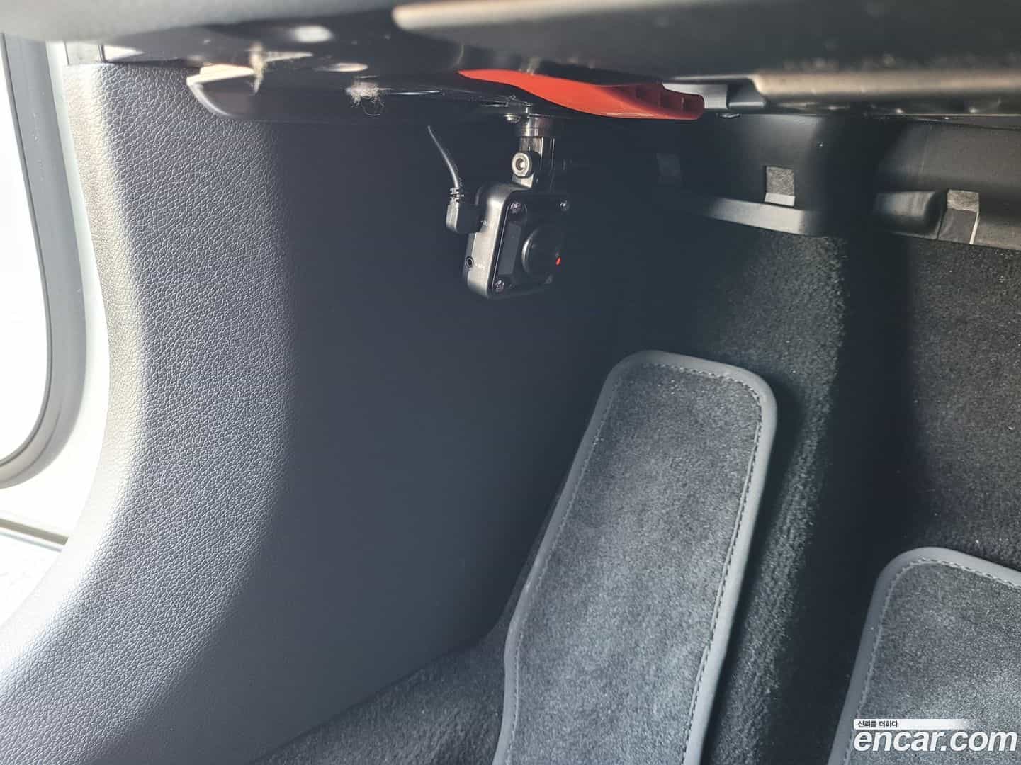 E-Class Mercedes-Benz 2022.8-OUTER-006