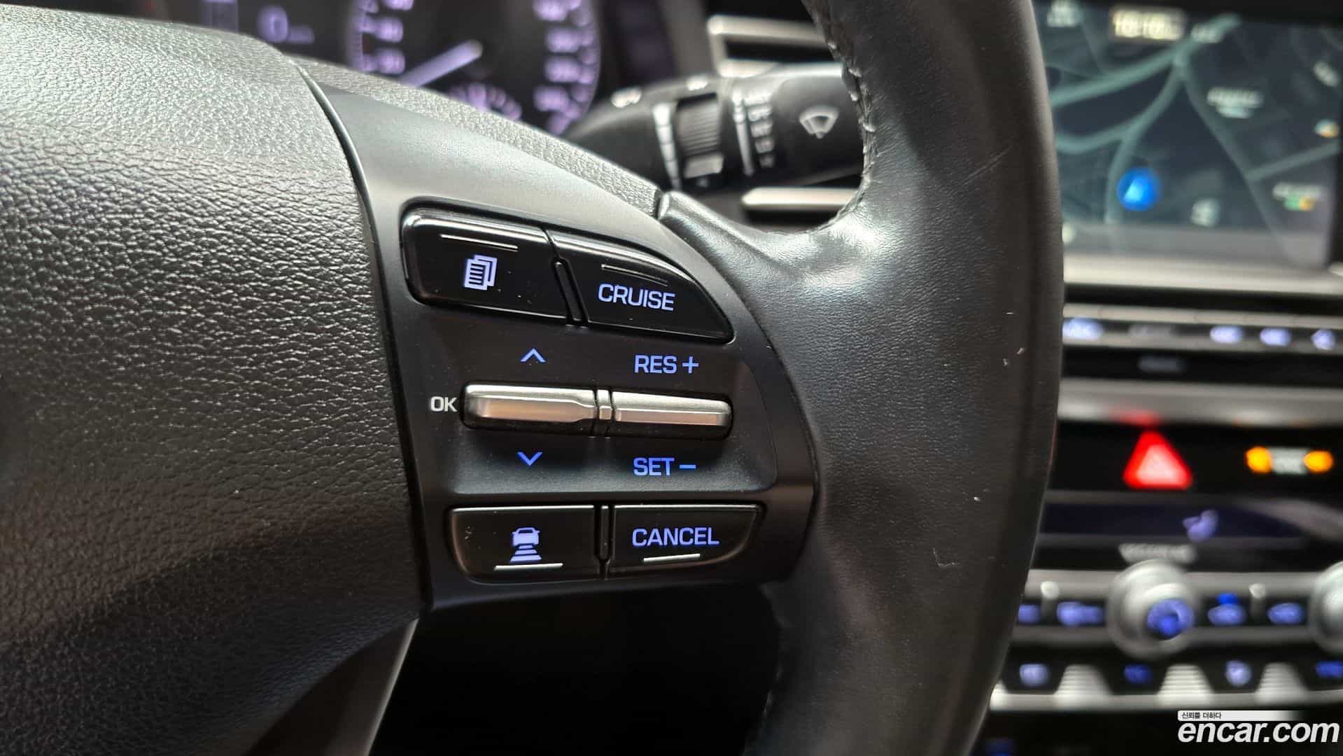 AVANTE Hyundai 2019.6-OPTION-023