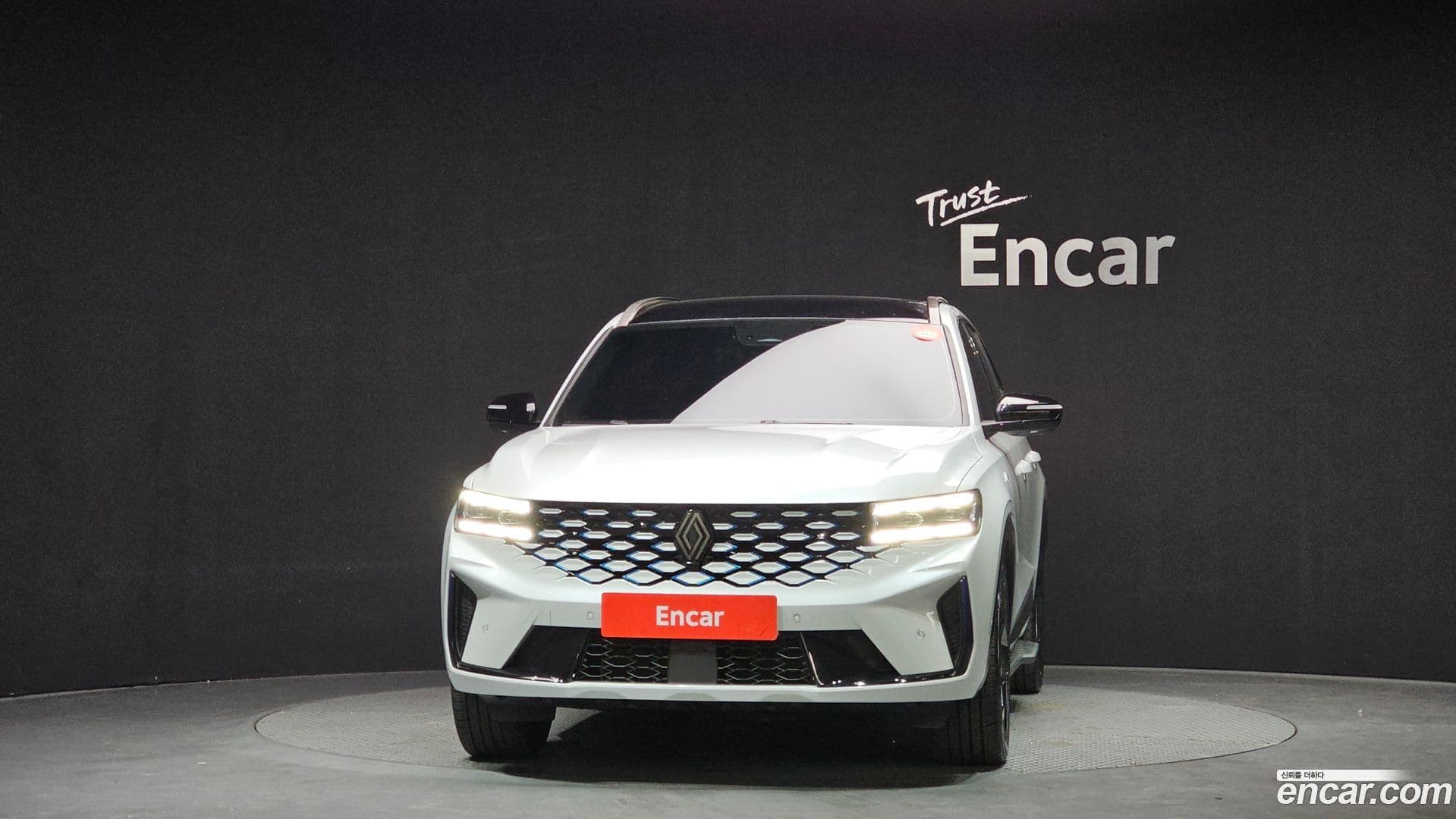 Main__Slider__Photo:Grand Koleos Renault-KoreaSamsung 2024.9-2