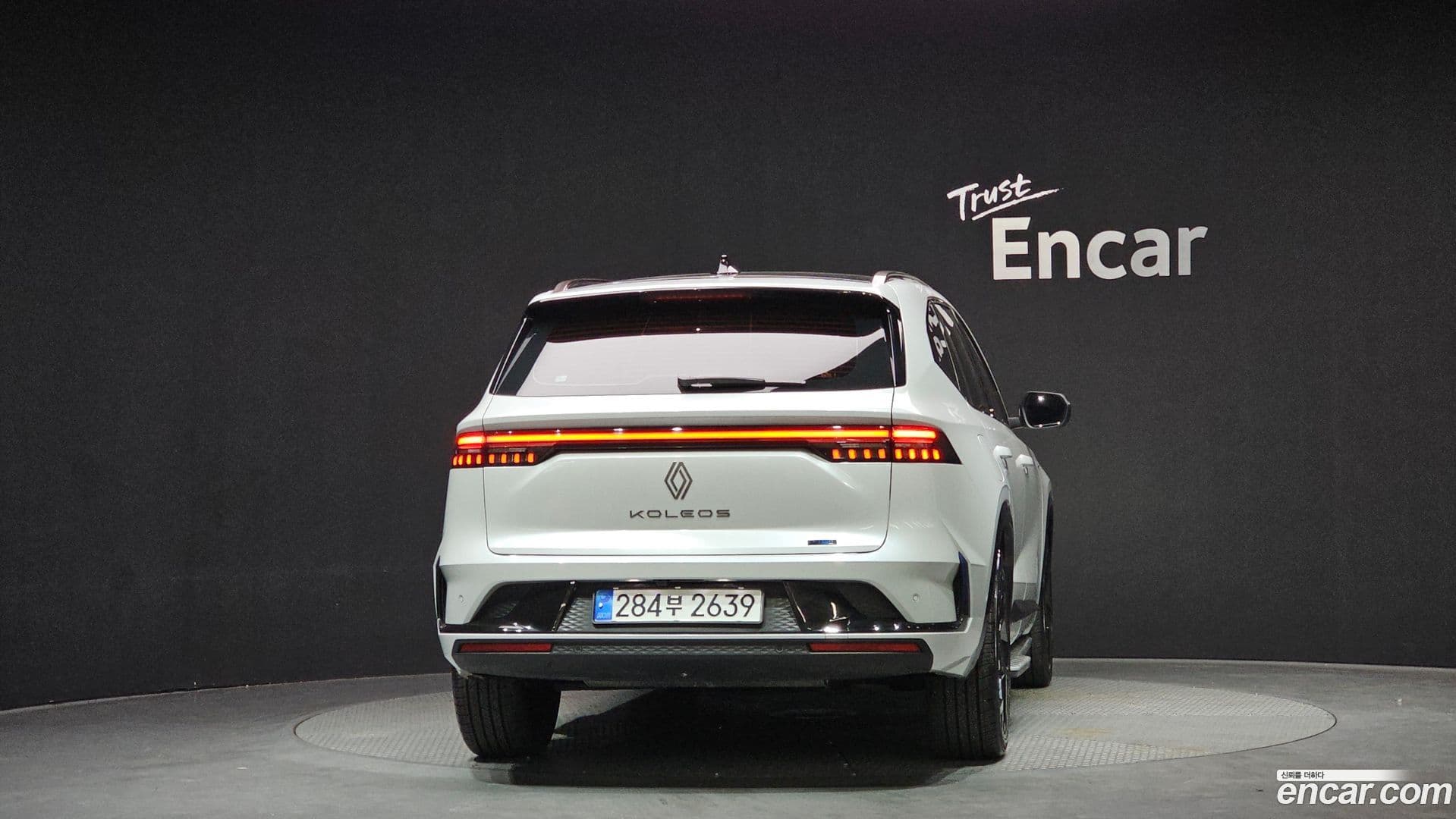 Main__Slider__Photo:Grand Koleos Renault-KoreaSamsung 2024.9-3