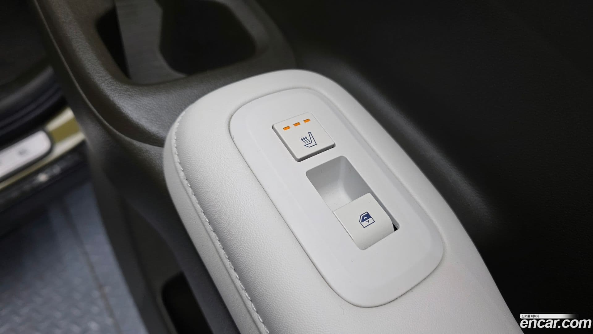 Main__Slider__Photo:Santafe Hyundai 2024.4-18