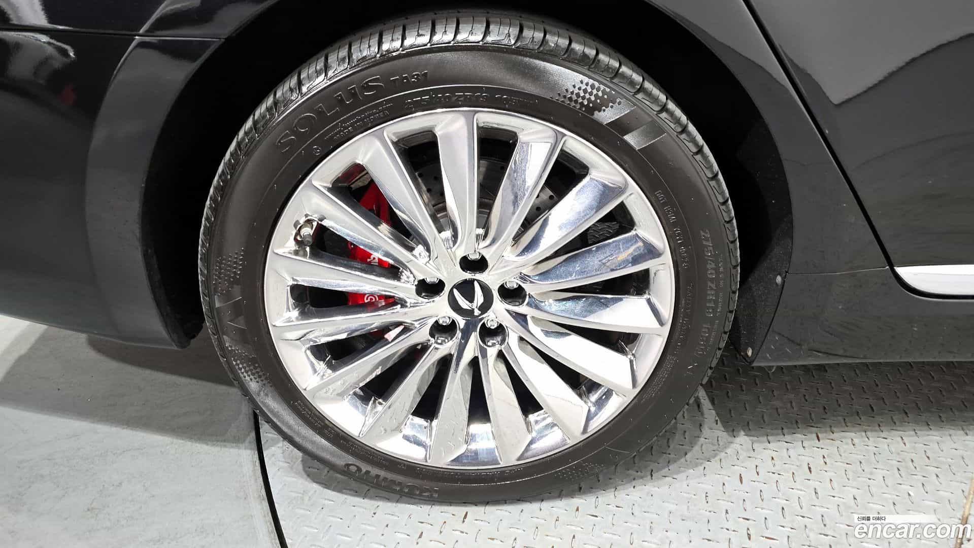 Equus Hyundai 2014.8-OUTER-005