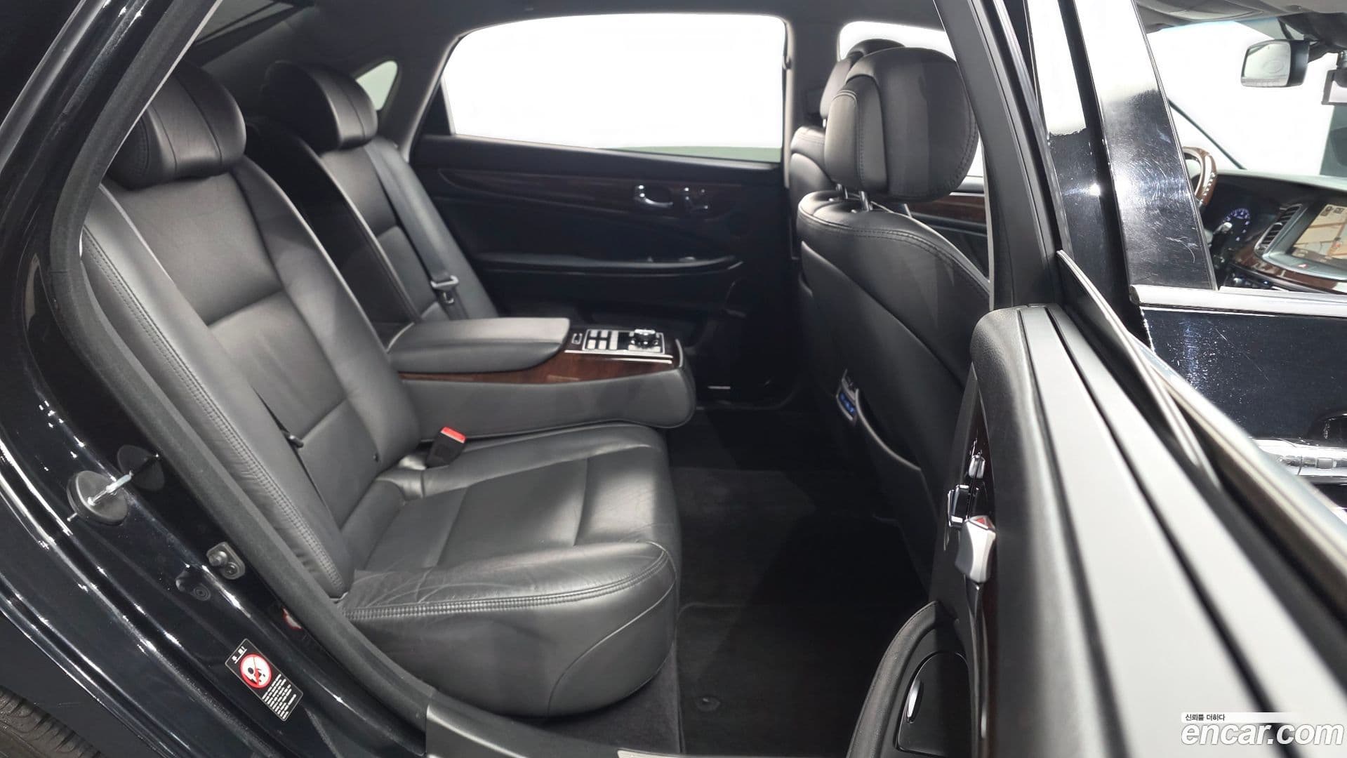 Main__Slider__Photo:Equus Hyundai 2013.6-11