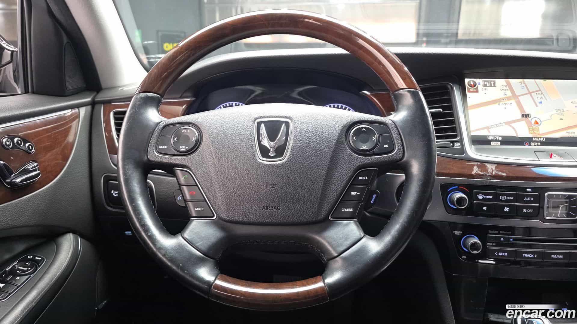 Equus Hyundai 2013.6-OPTION-017