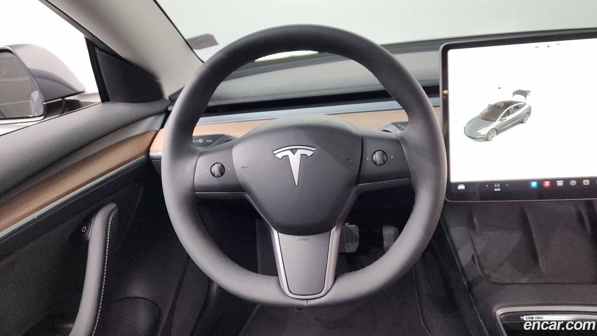 Model 3 Tesla 2022.1-OPTION-017