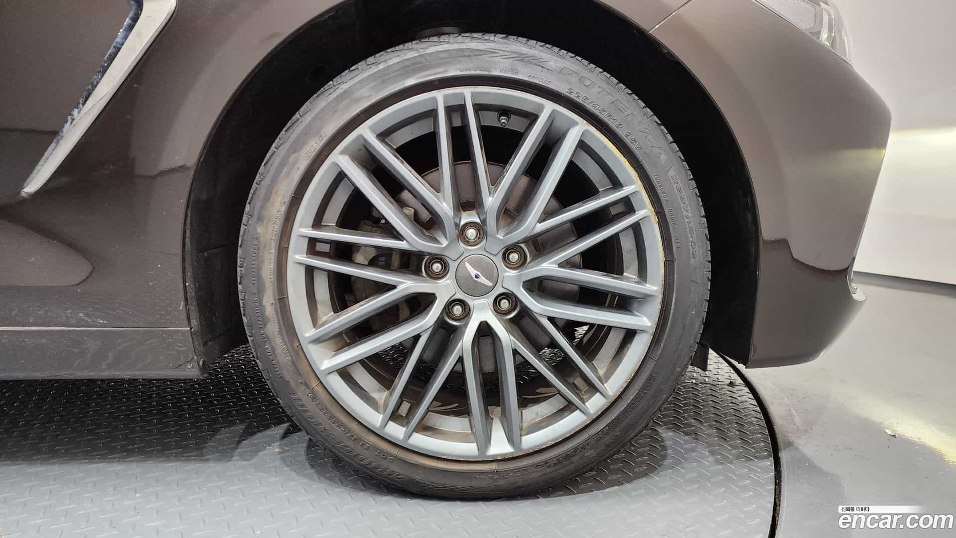 G70 Genesis 2017.11-OUTER-005