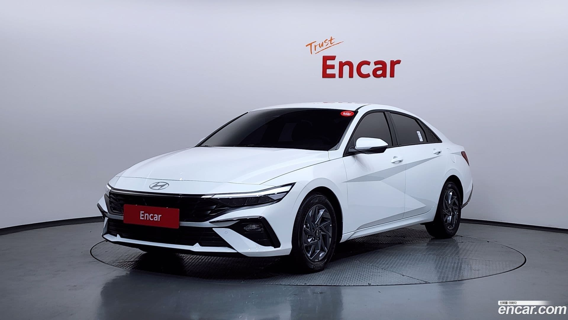 Main__Slider__Photo:AVANTE Hyundai 2025.7-0