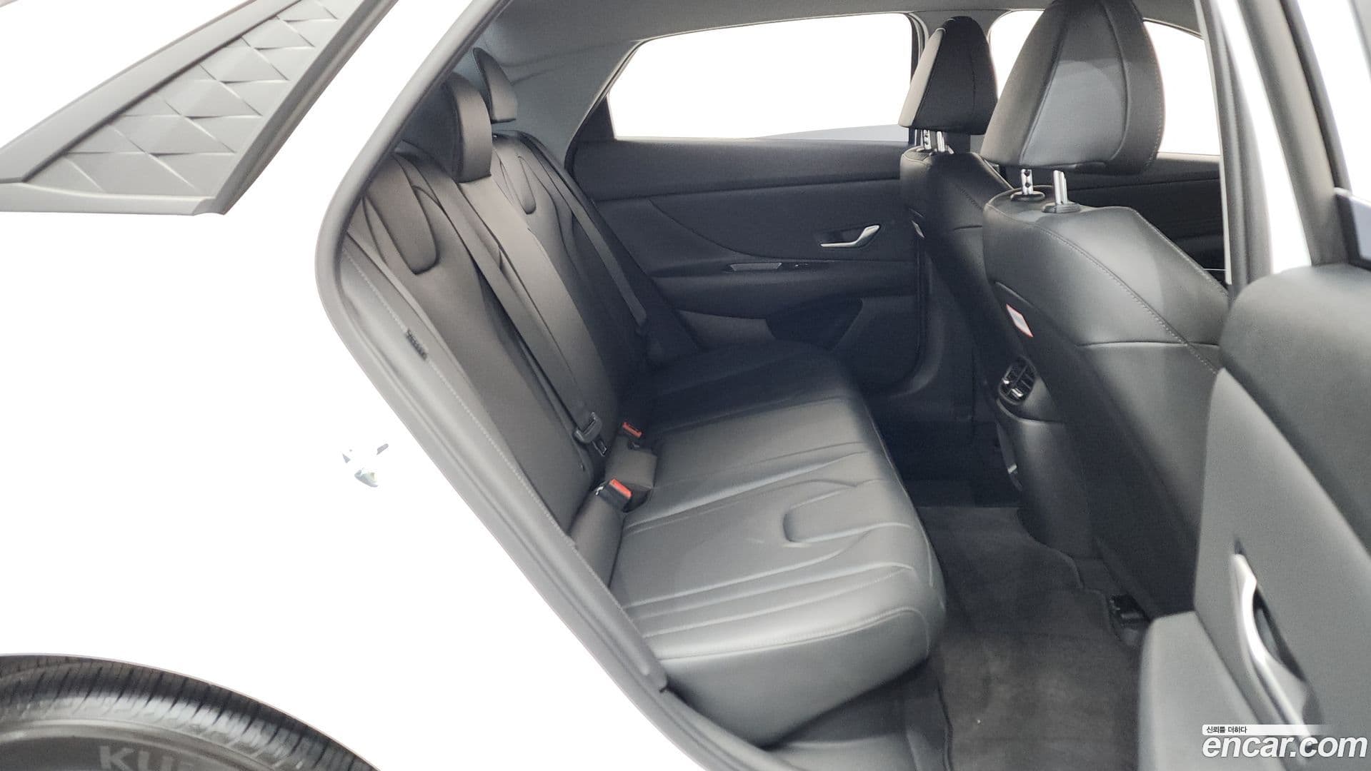 Main__Slider__Photo:AVANTE Hyundai 2025.7-11