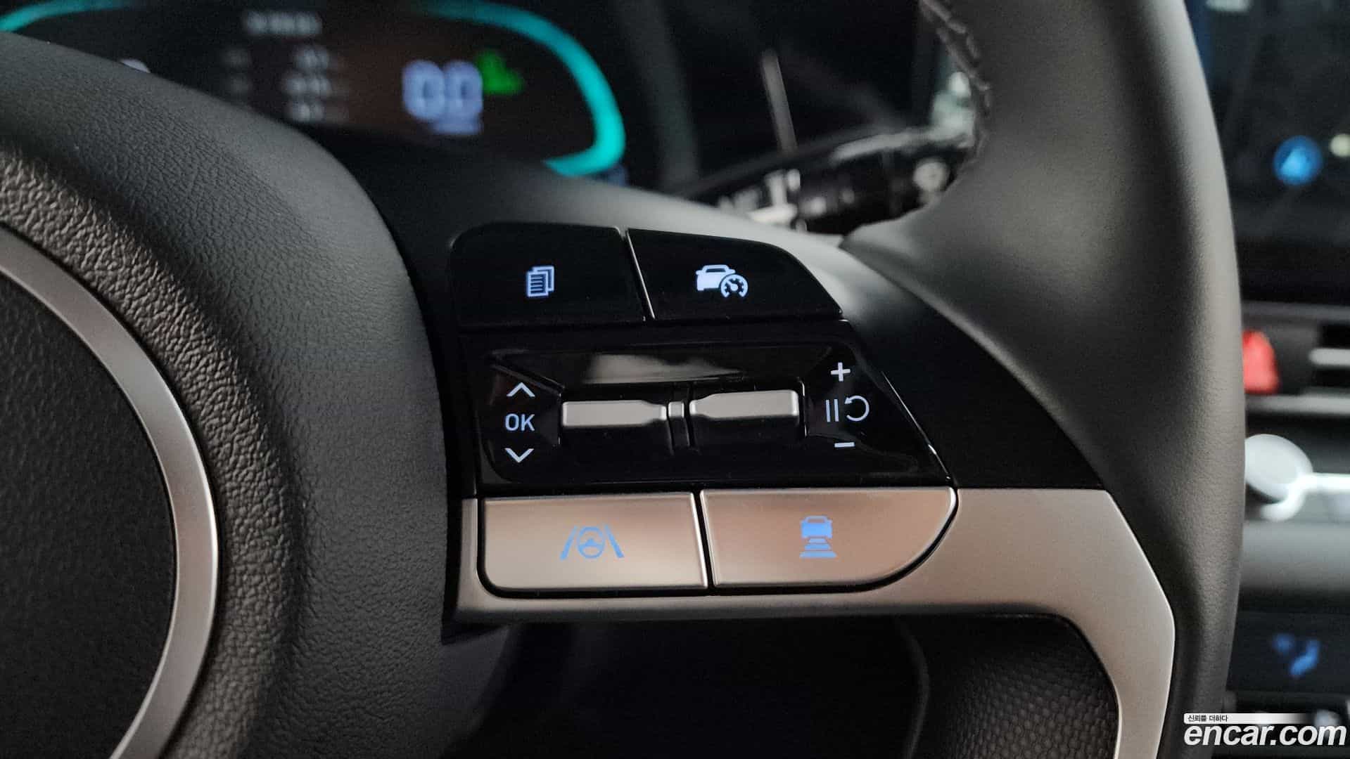 AVANTE Hyundai 2025.7-OPTION-018