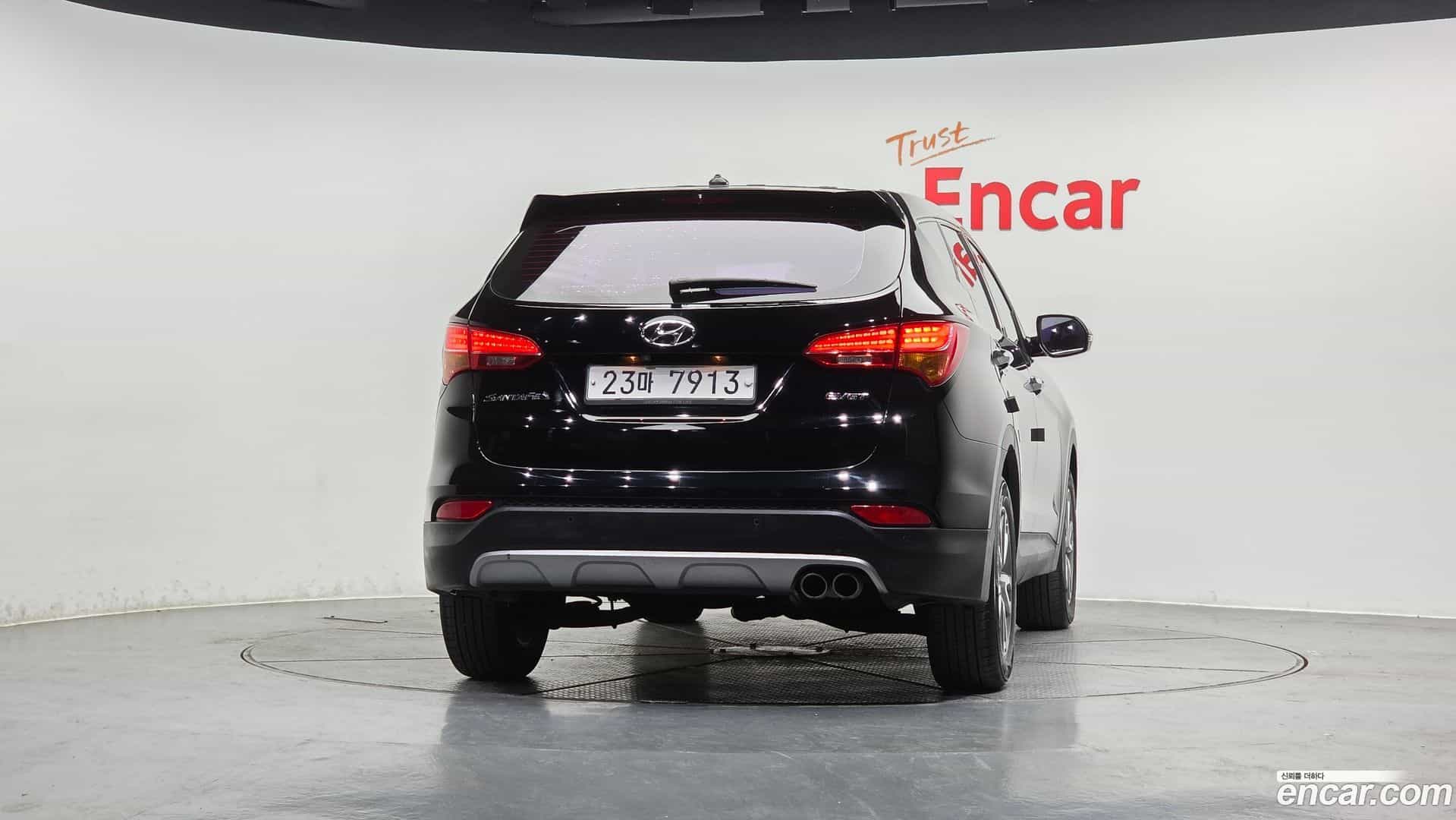 Santafe Hyundai 2014.5-OUTER-004