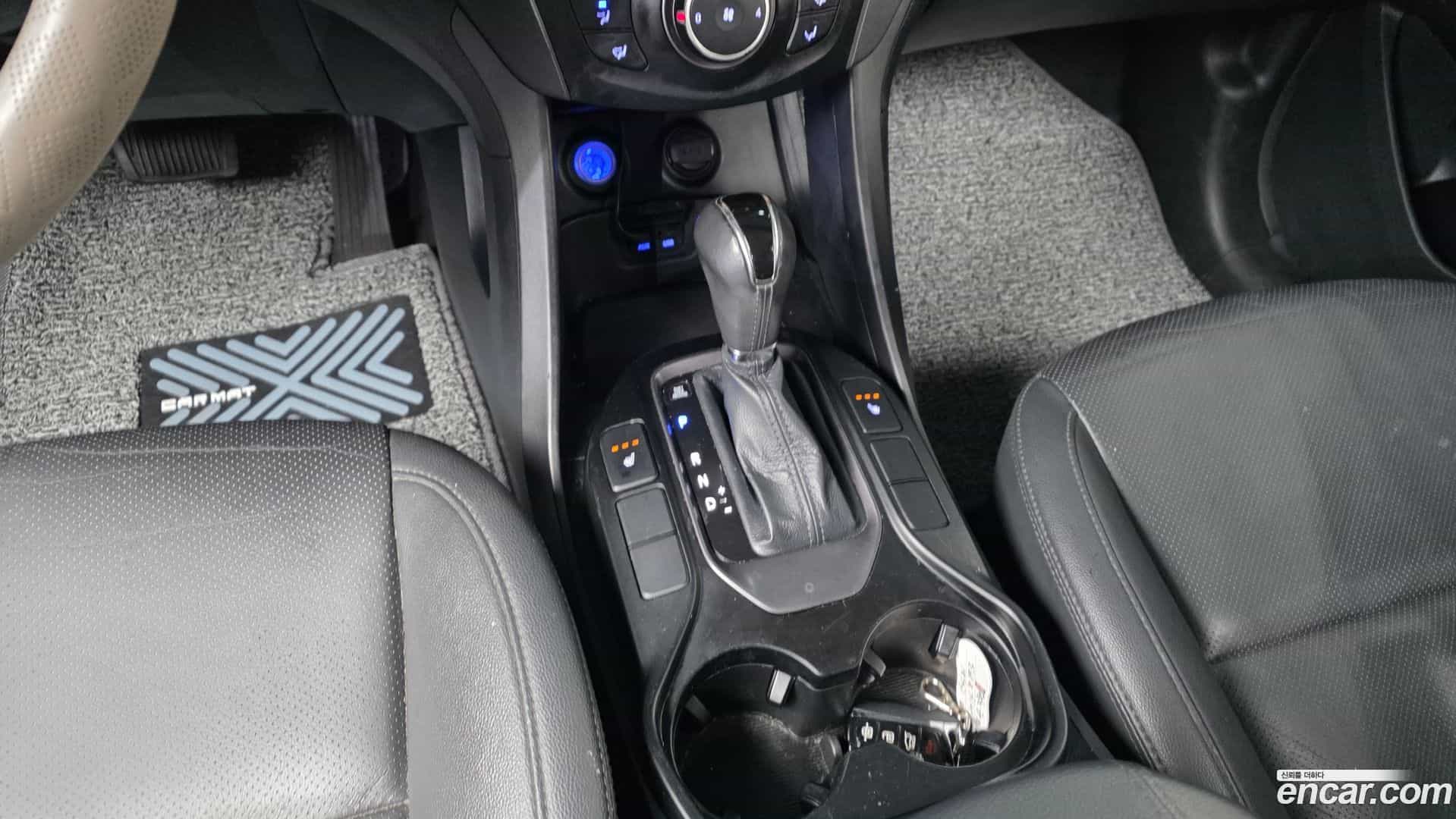 Santafe Hyundai 2014.5-INNER-009