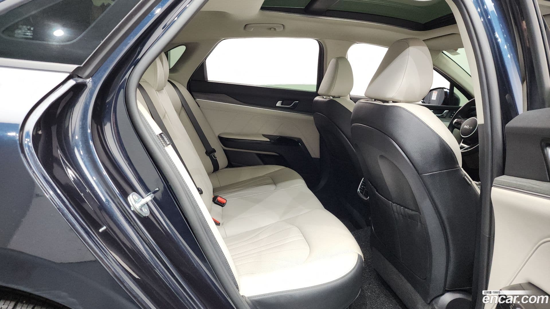 Main__Slider__Photo:K5 Kia 2024.4-11