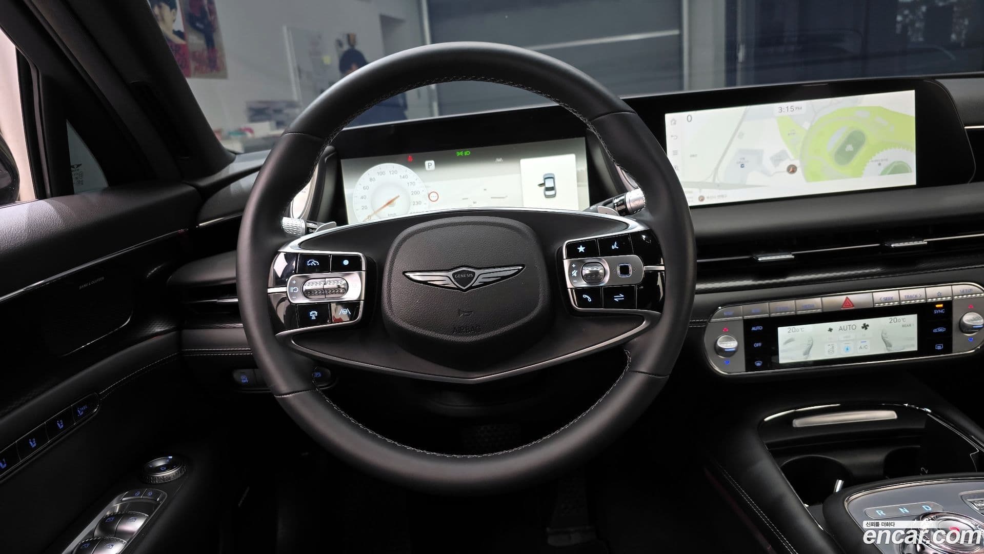 Main__Slider__Photo:G90 Genesis 2024.1-13