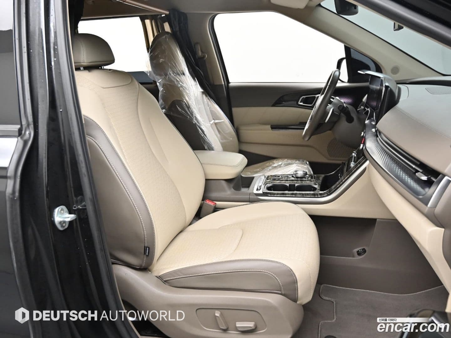 Main__Slider__Photo:Canival Kia 2021.3-10