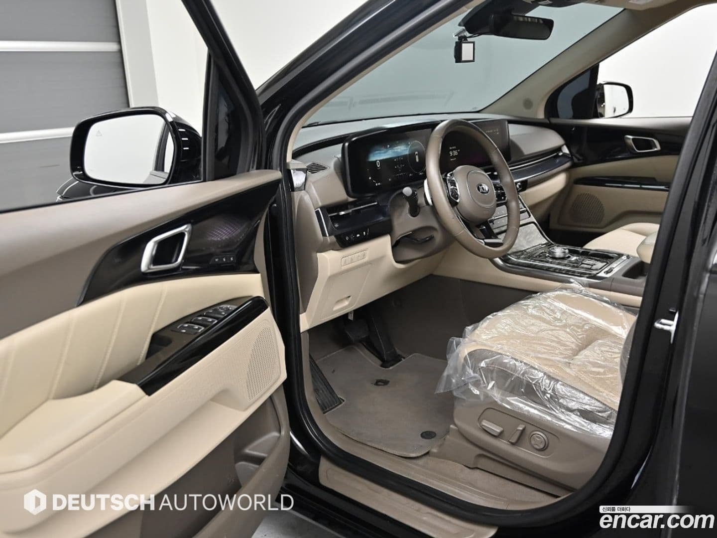 Main__Slider__Photo:Canival Kia 2021.3-11