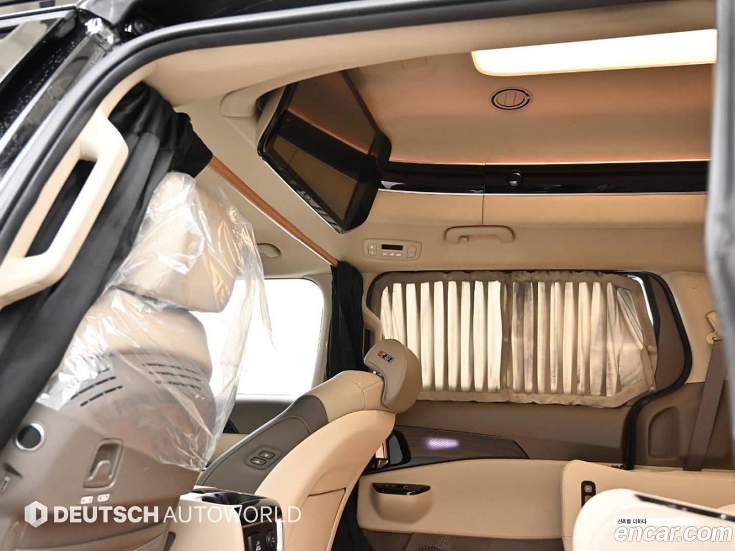 Main__Slider__Photo:Canival Kia 2021.3-18