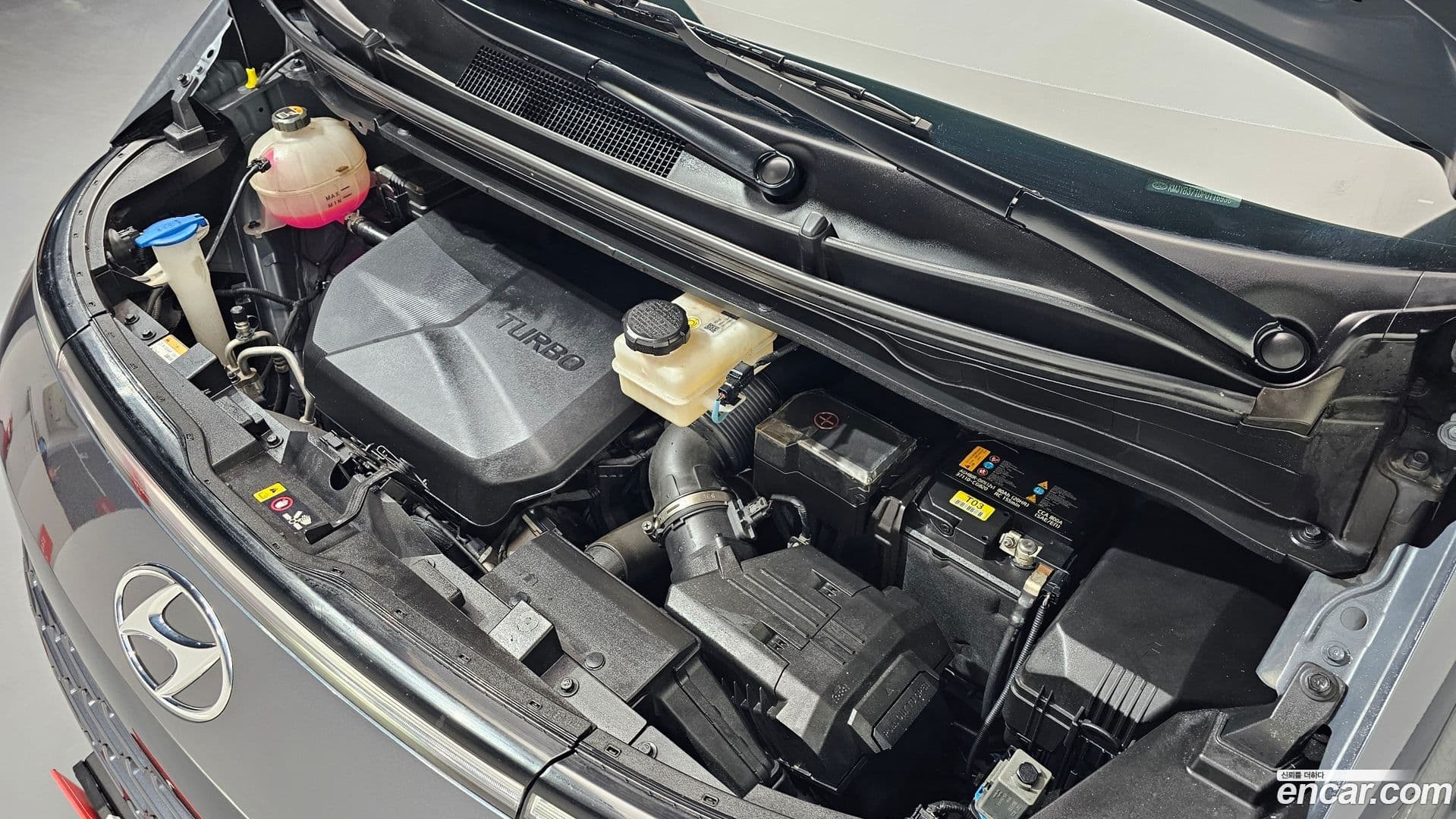 Main__Slider__Photo:Staria Hyundai 2023.3-5