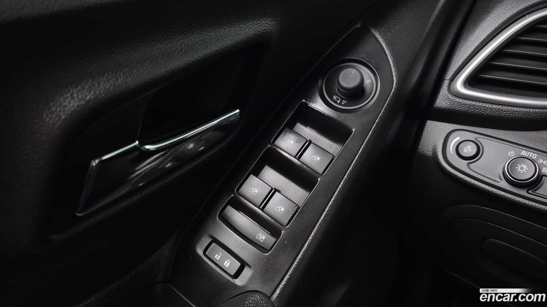 Trax ChevroletGMDaewoo 2019.0-OPTION-018