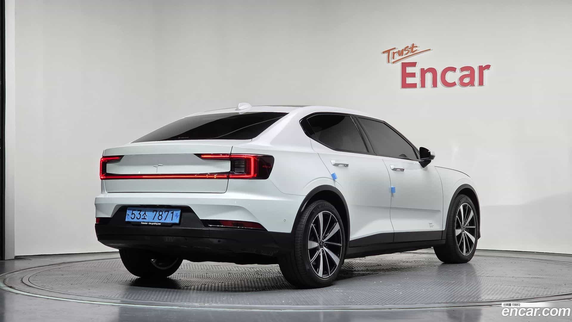 Polestar 2 Polestar 2022.3-OUTER-002