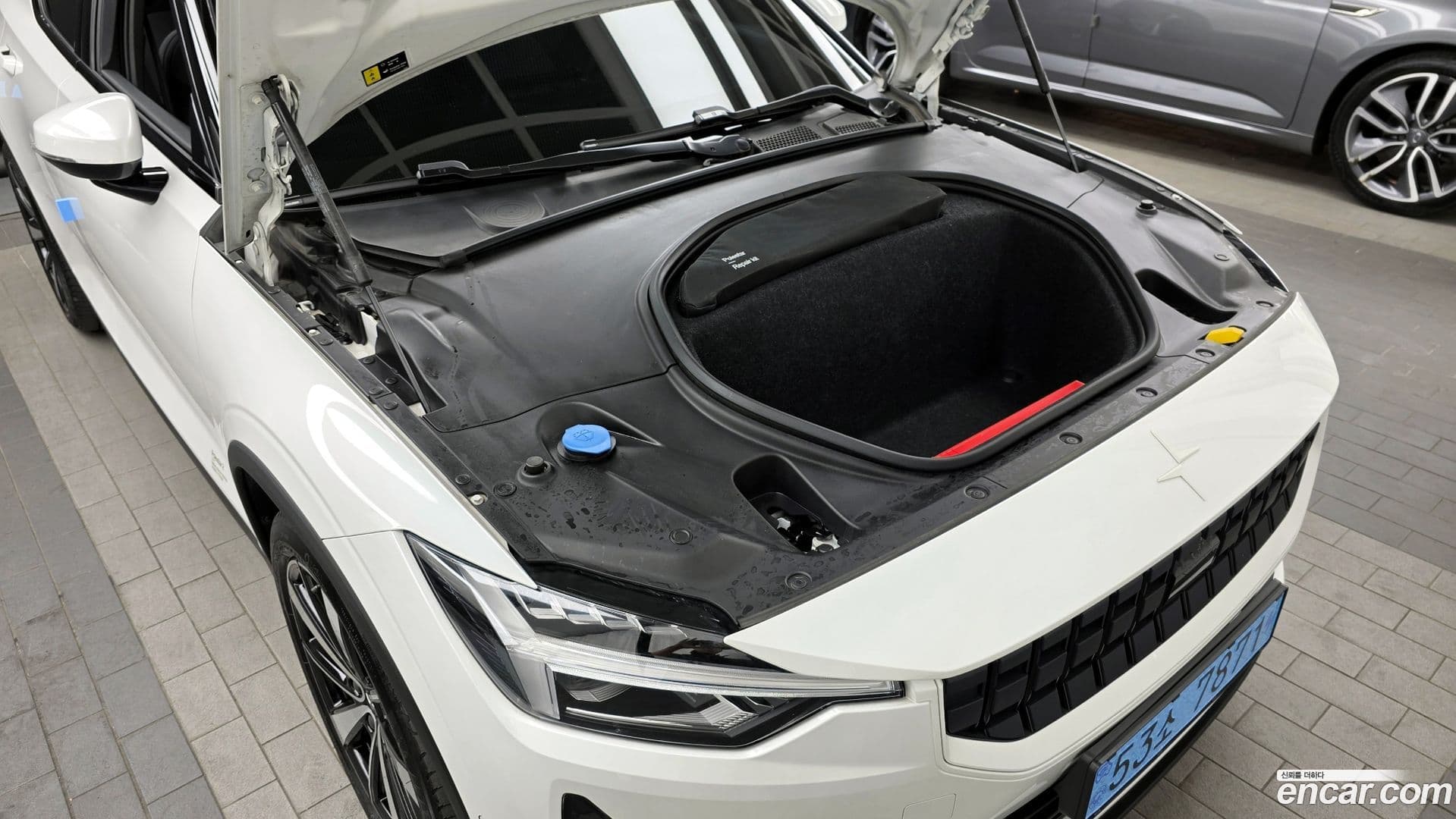 Main__Slider__Photo:Polestar 2 Polestar 2022.3-5