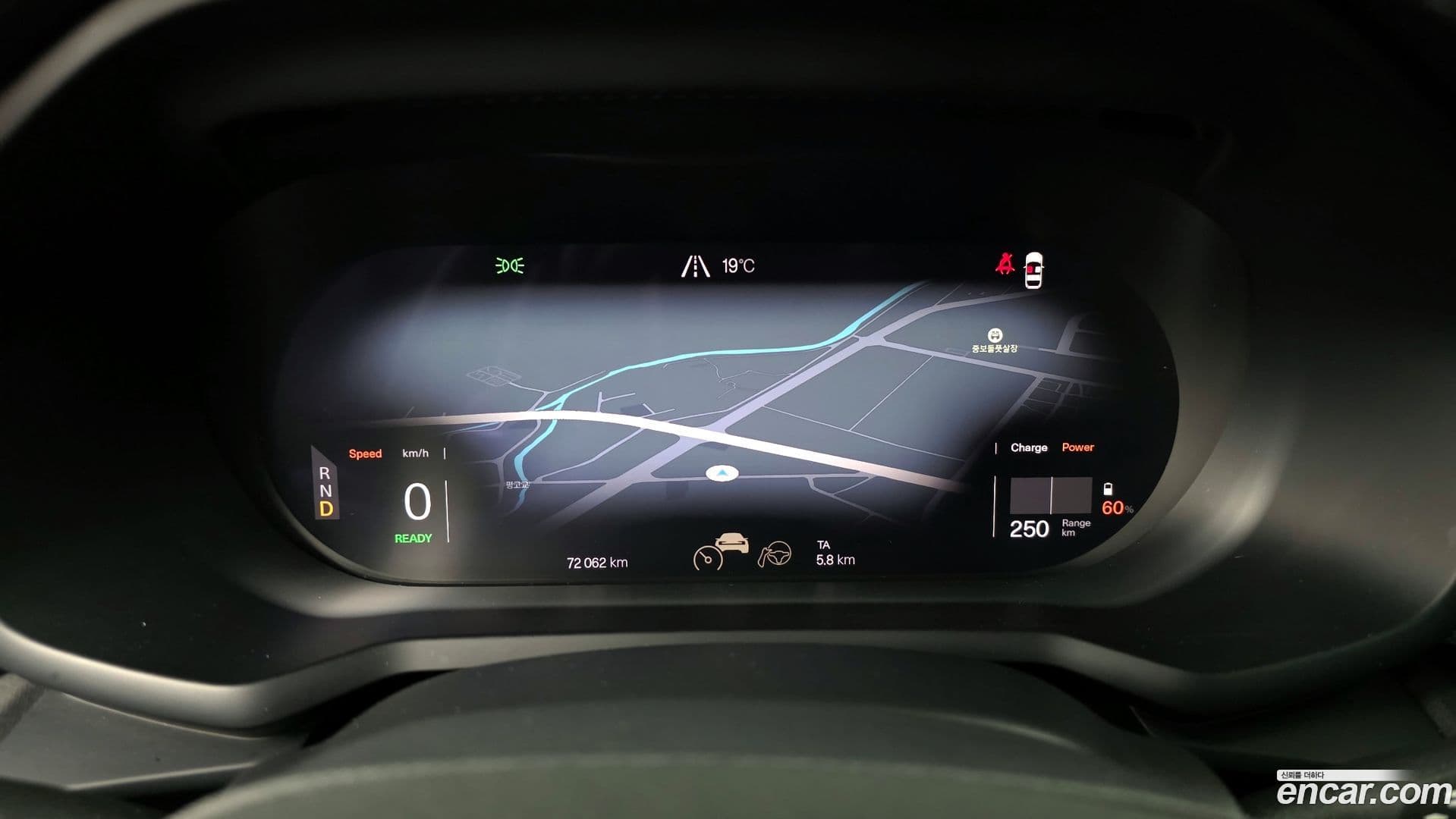 Main__Slider__Photo:Polestar 2 Polestar 2022.3-7