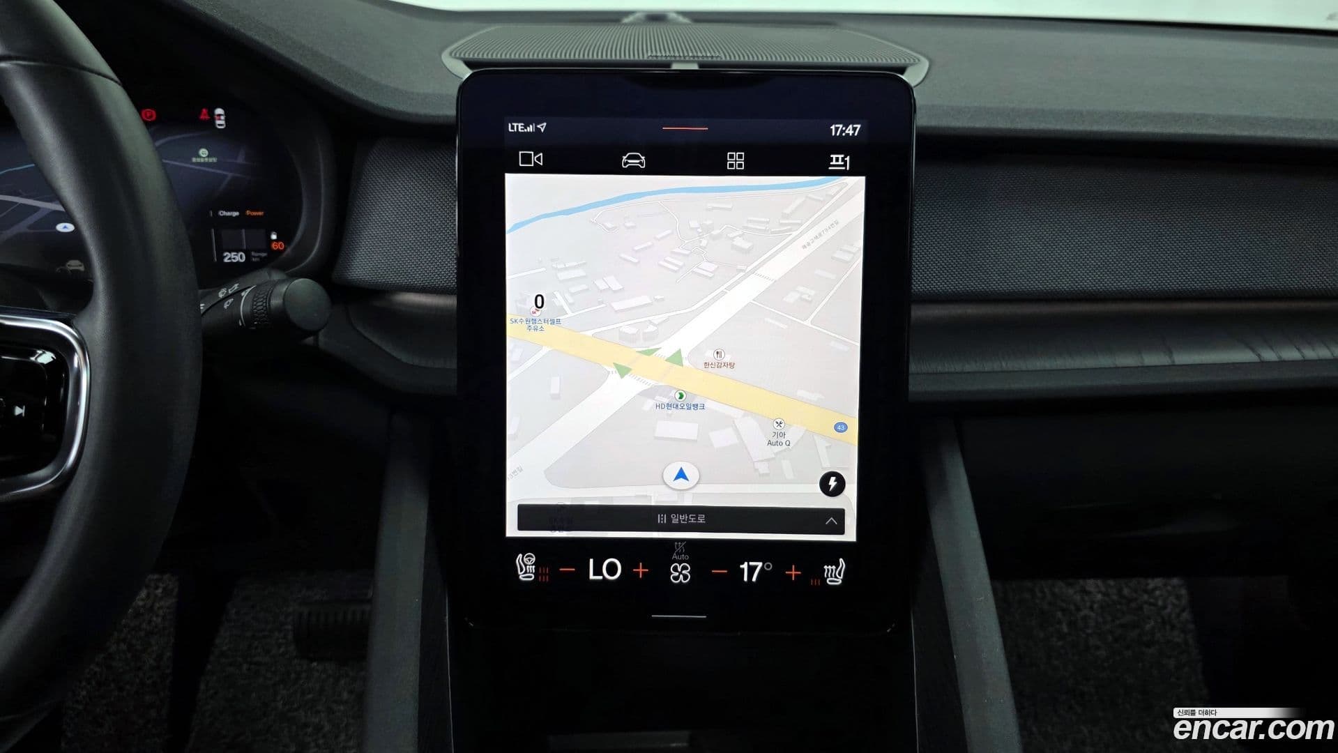 Main__Slider__Photo:Polestar 2 Polestar 2022.3-13