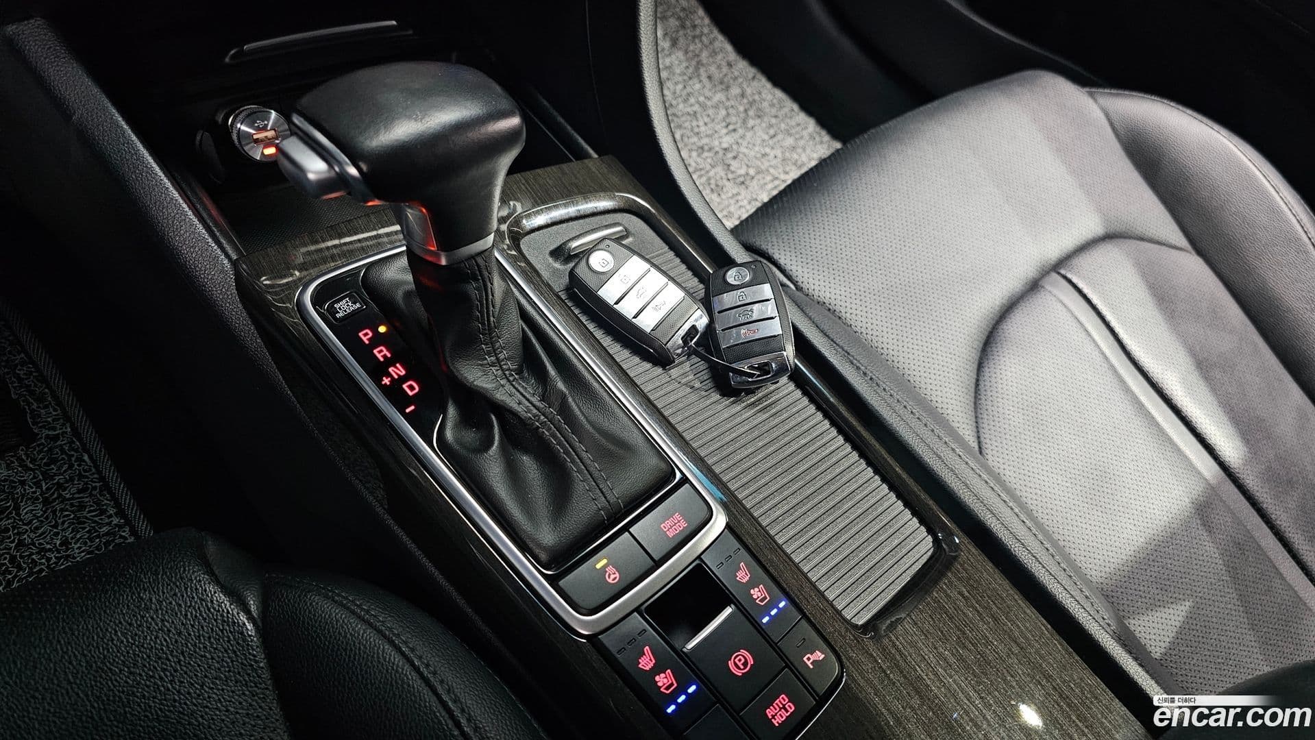 Main__Slider__Photo:K5 Kia 2018.3-8