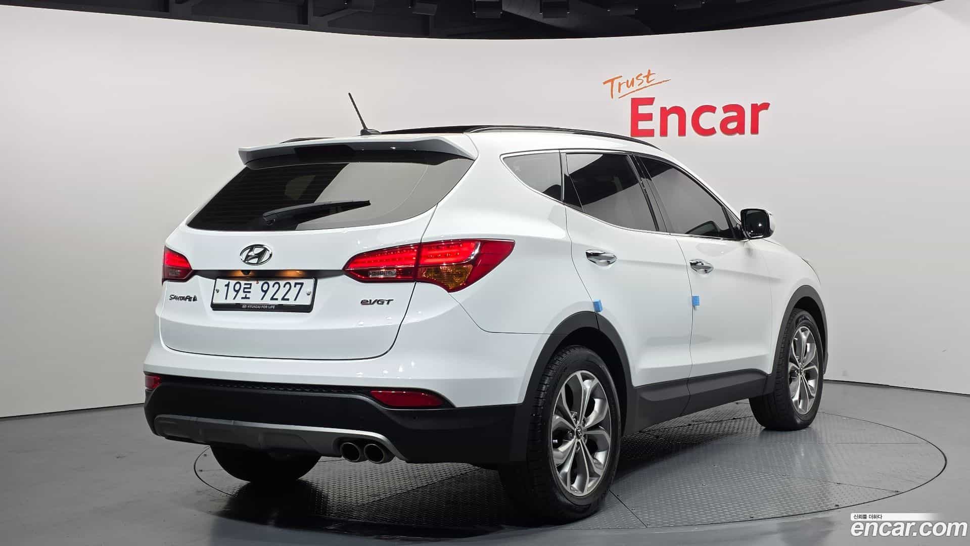 Santafe Hyundai 2013.0-OUTER-002