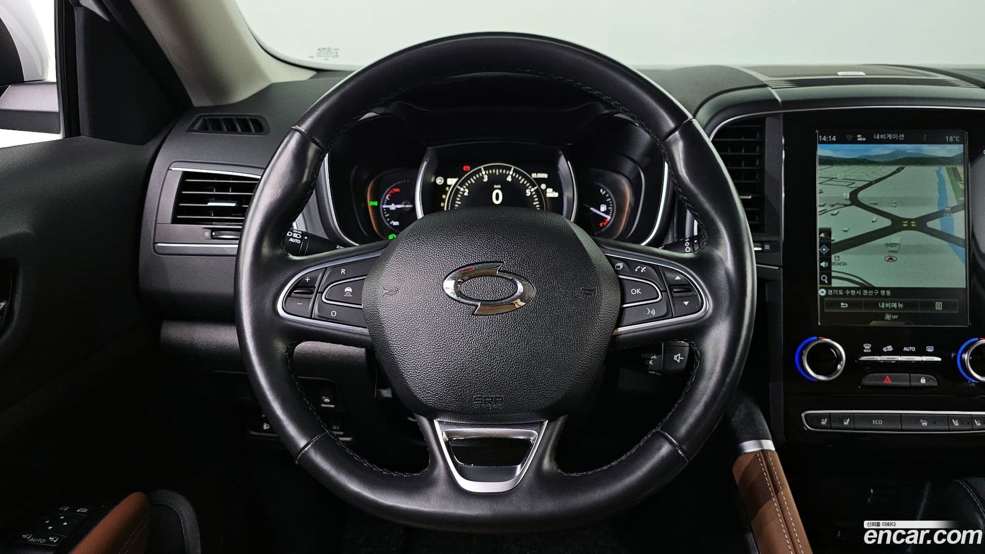 Main__Slider__Photo:QM6 Renault-KoreaSamsung 2022.6-12