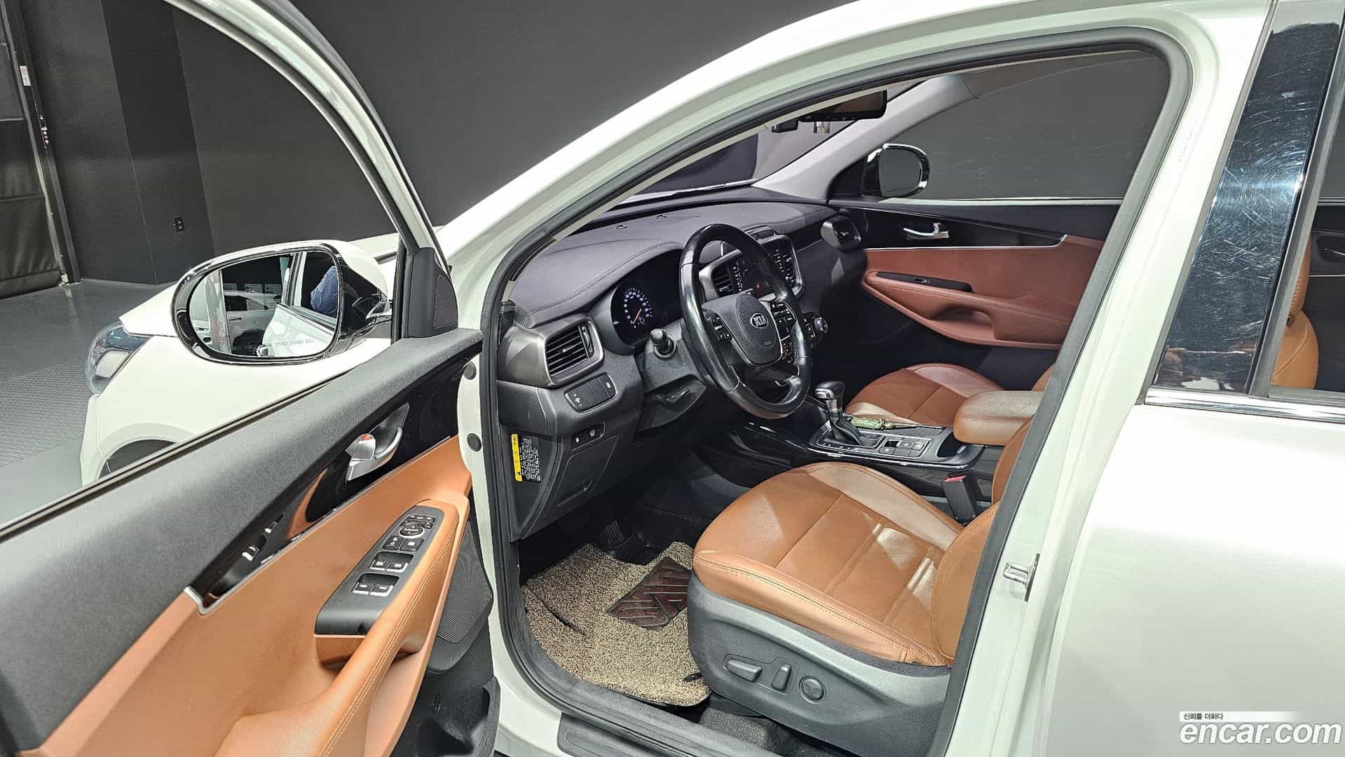 Sorento Kia 2017.7-OPTION-015