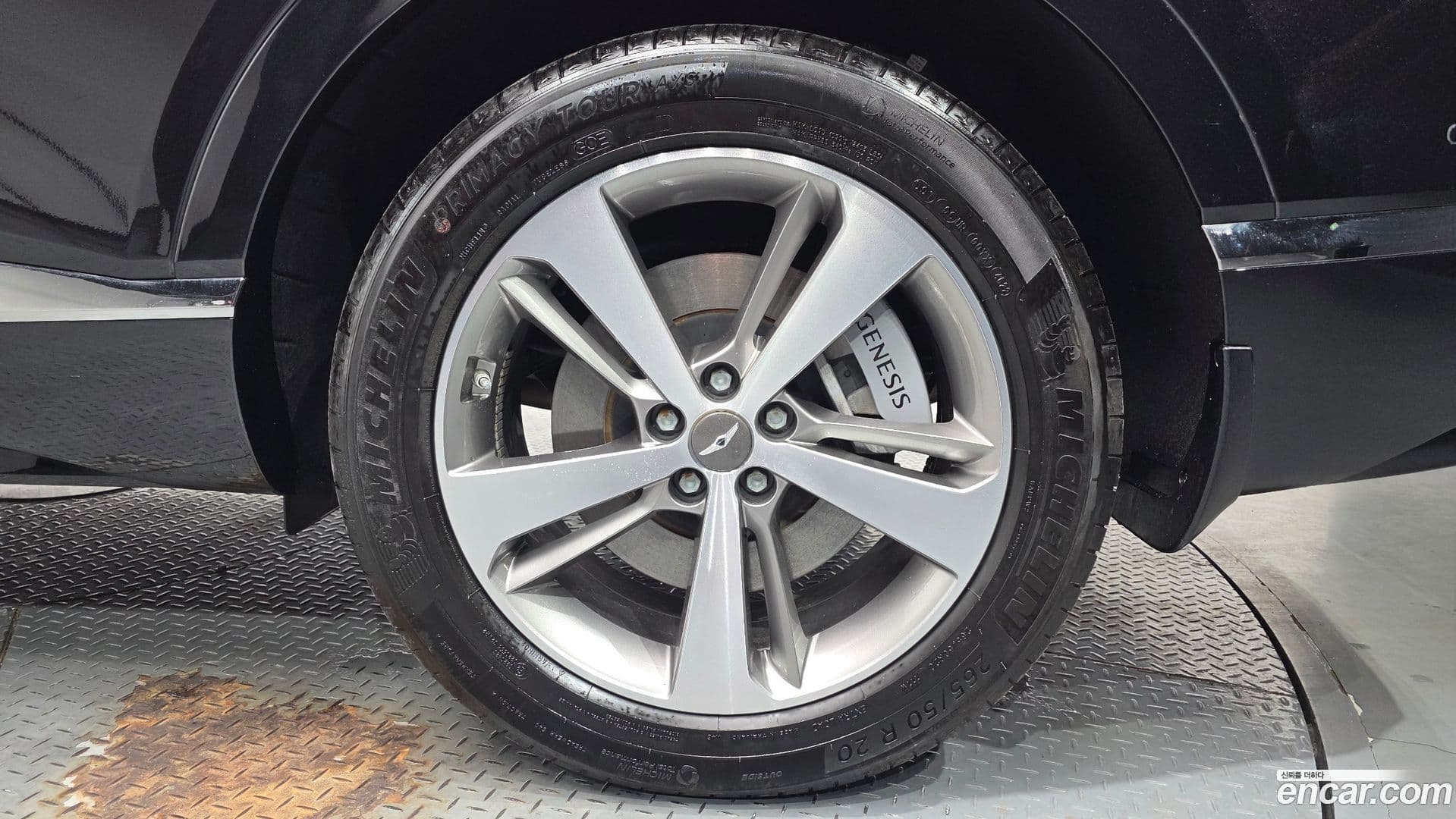 Main__Slider__Photo:GV80 Genesis 2023.2-4