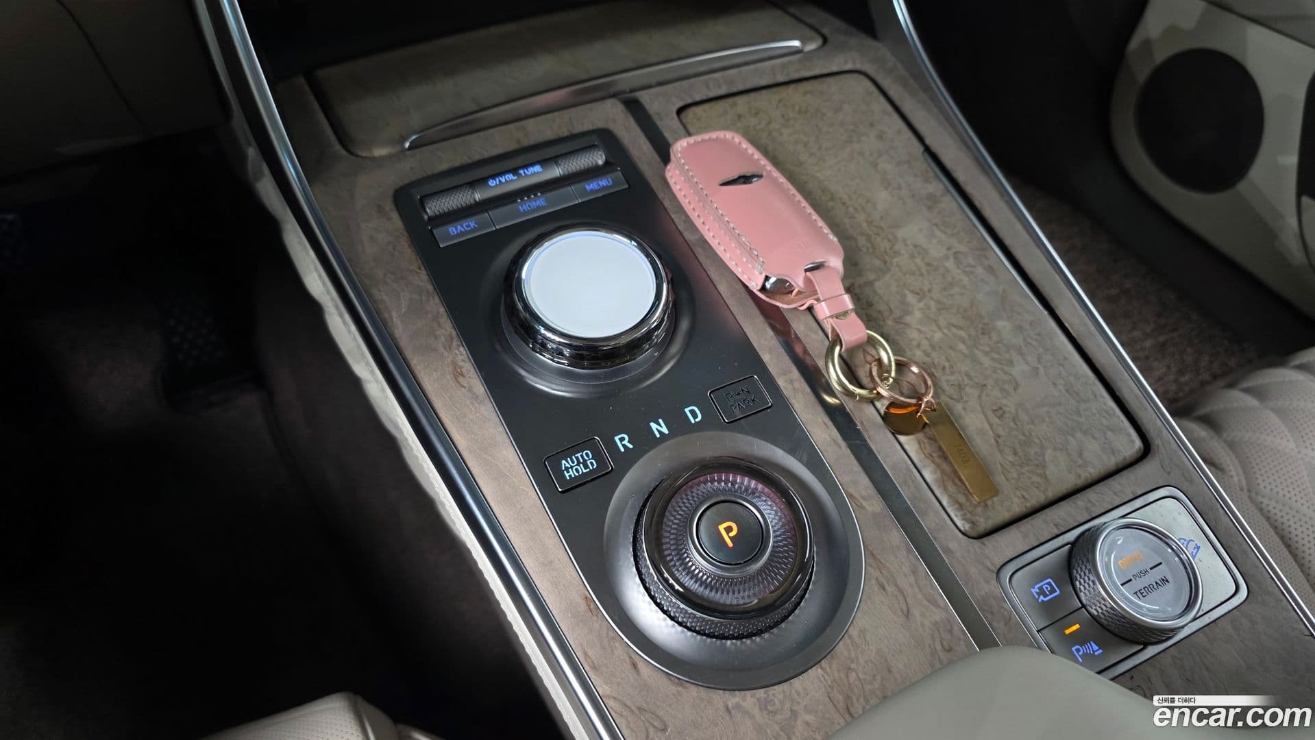 Main__Slider__Photo:GV80 Genesis 2023.2-8