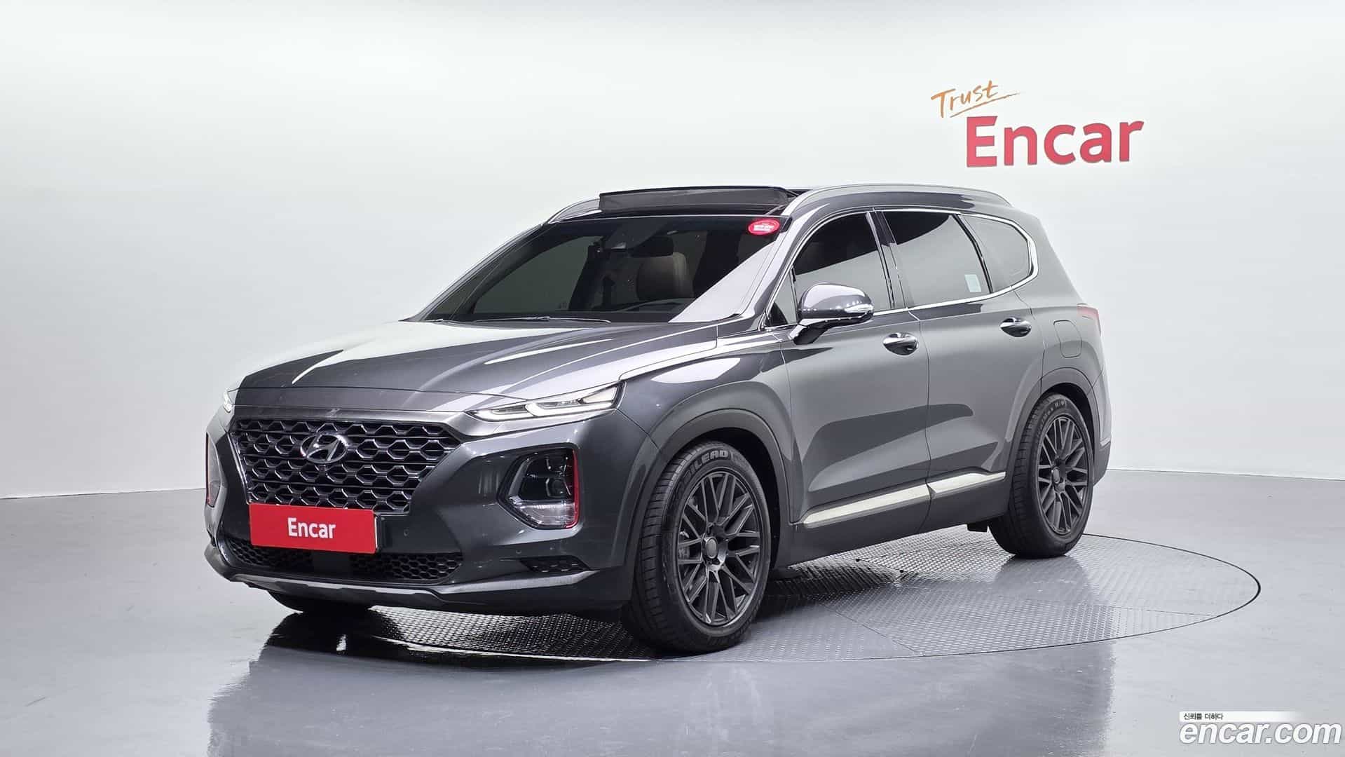 Santafe Hyundai 2018.2-OUTER-001
