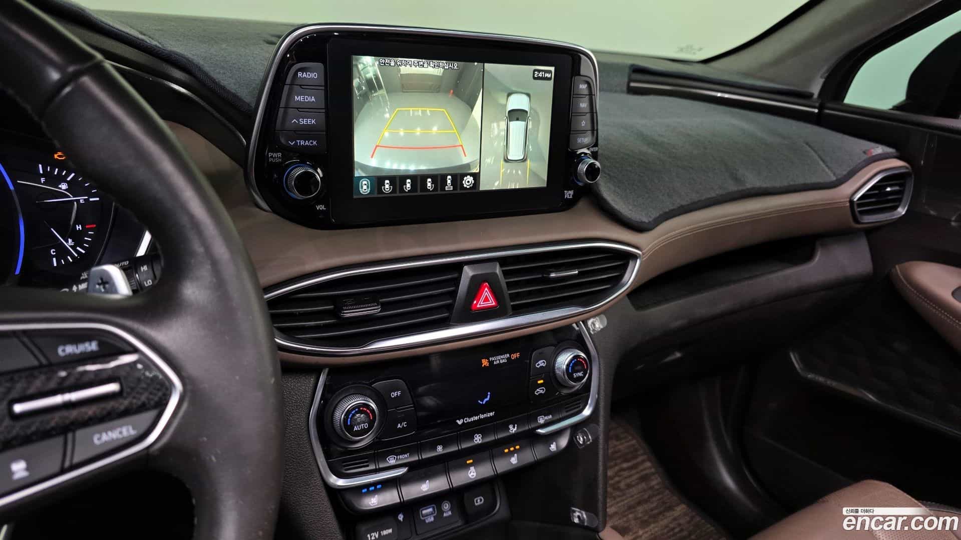 Santafe Hyundai 2018.2-OPTION-019