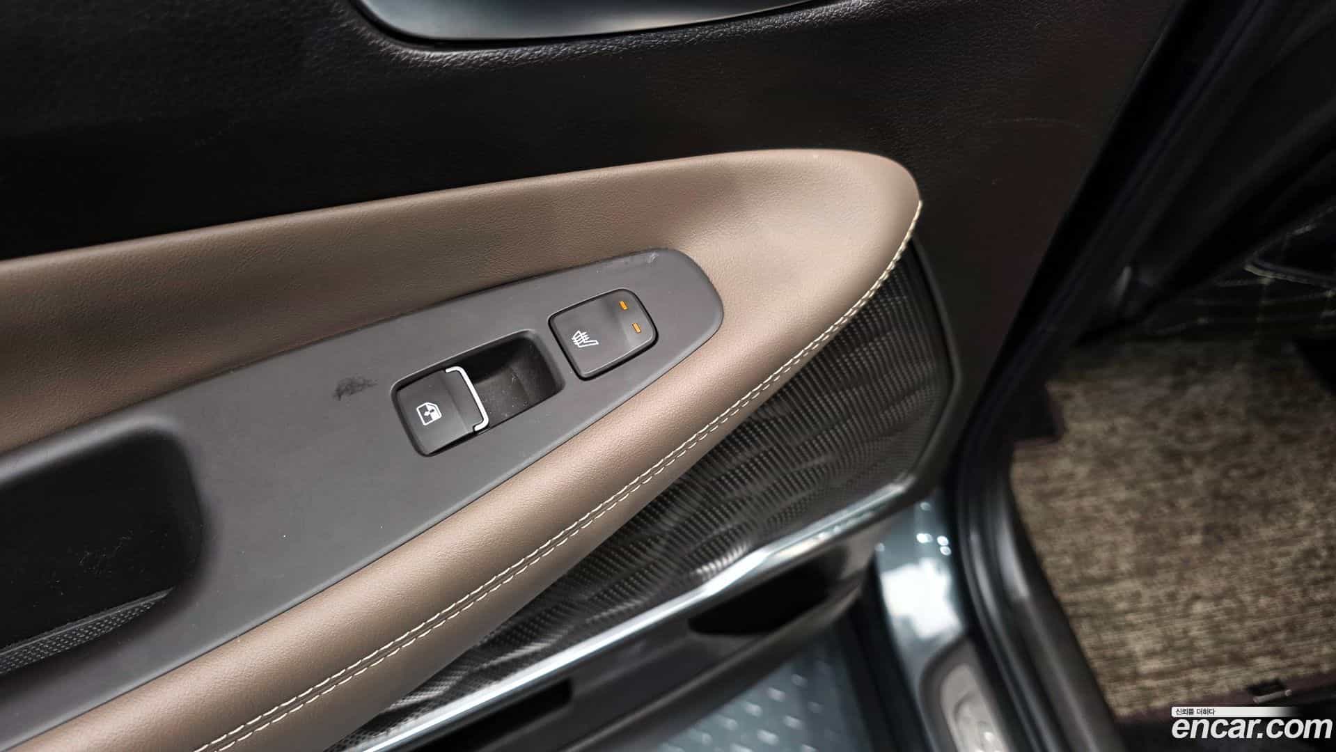 Santafe Hyundai 2018.2-OPTION-021