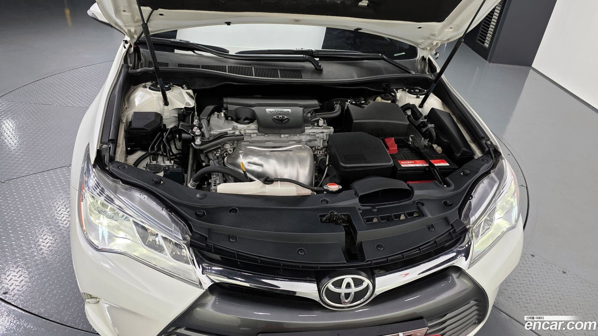 Main__Slider__Photo:Camry Toyota 2016.0-5