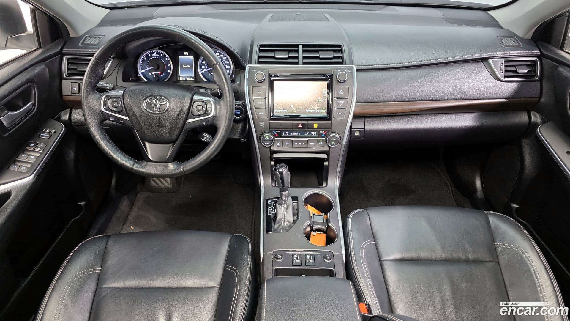 Main__Slider__Photo:Camry Toyota 2016.0-6