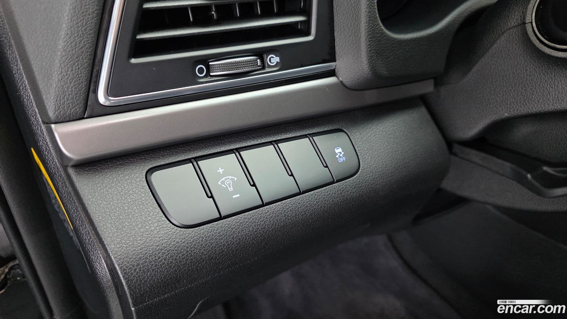 Main__Slider__Photo:AVANTE Hyundai 2015.9-12